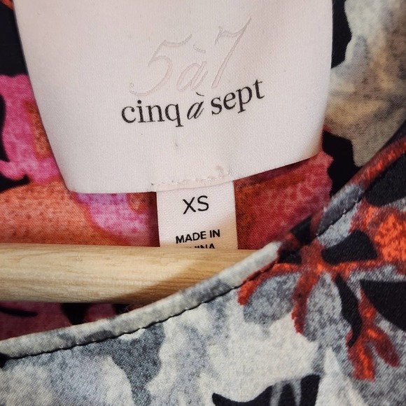 Cinq à Sept Floral Tie-Front Blouse - Pink and White - Picture 6 of 12